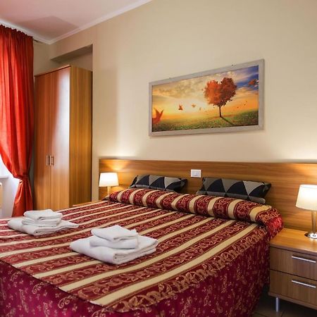 B&B Colosseum Rooms Rome Bagian luar foto