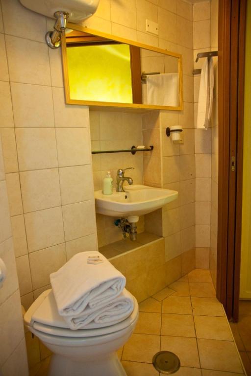 B&B Colosseum Rooms Rome Bagian luar foto